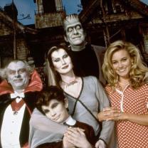 Here_comes_the_munsters_241x208