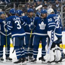 All_or_nothing_toronto_maple_leafs_241x208