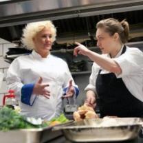 Chef_wanted_with_anne_burrell_241x208
