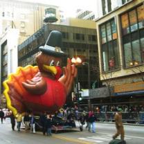 Mcdonalds_thanksgiving_day_parade_241x208