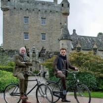 Men_in_kilts_a_roadtrip_with_sam_and_graham_241x208