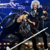 Show_must_go_on_the_queen_and_adam_lambert_story_241x208